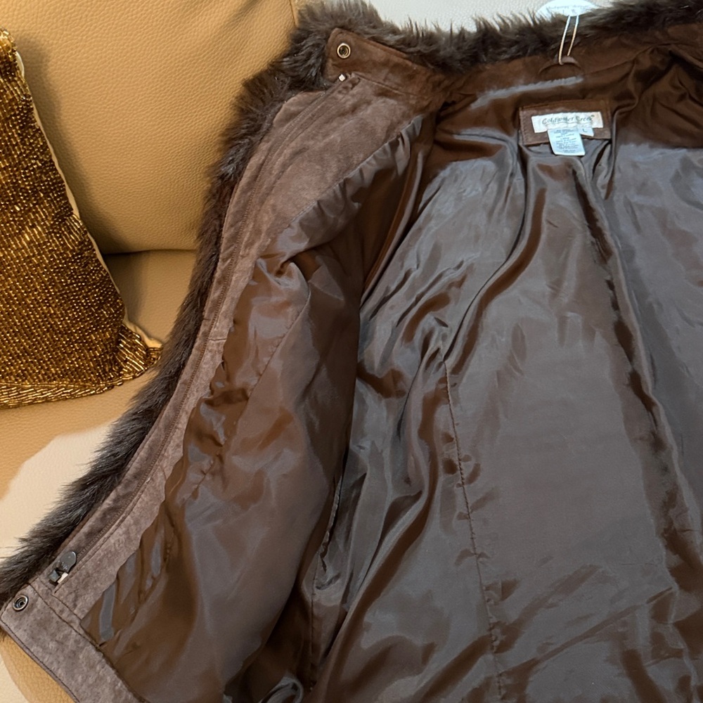 Coldwater Creek Brown Leather Jacket with Fur Trim size Large. 100% Leather. - Picture 3 of 6